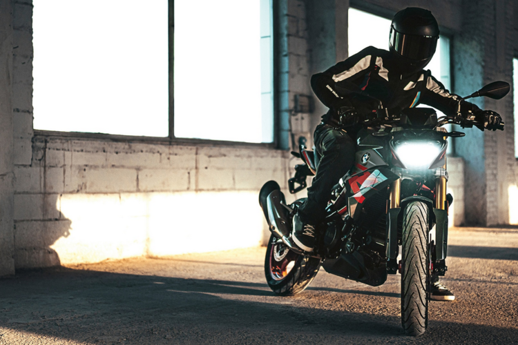 BMW G 310 R: Dynamic Urban Performance | Nashville Motos